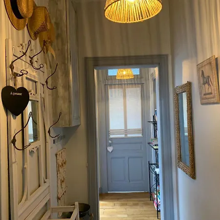 La Terrasse De Compostelle T3 Chic, Charme, Cosy Apartment Saint-Leonard-de-Noblat Exterior photo
