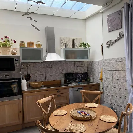 La Terrasse De Compostelle T3 Chic, Charme, Cosy Apartment Saint-Leonard-de-Noblat Exterior photo